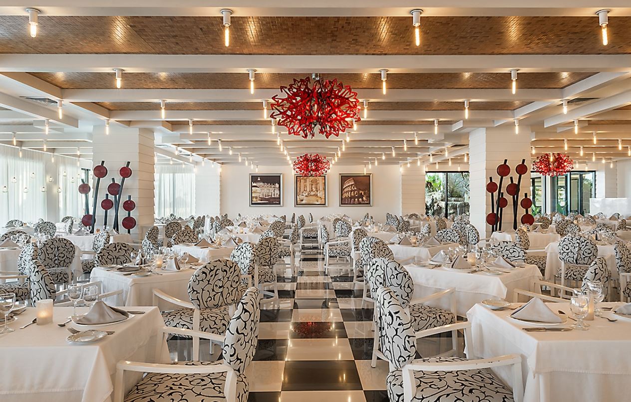 Restaurantes tematicos del hotel Ocean Turquesa Riviera Maya todo incluido