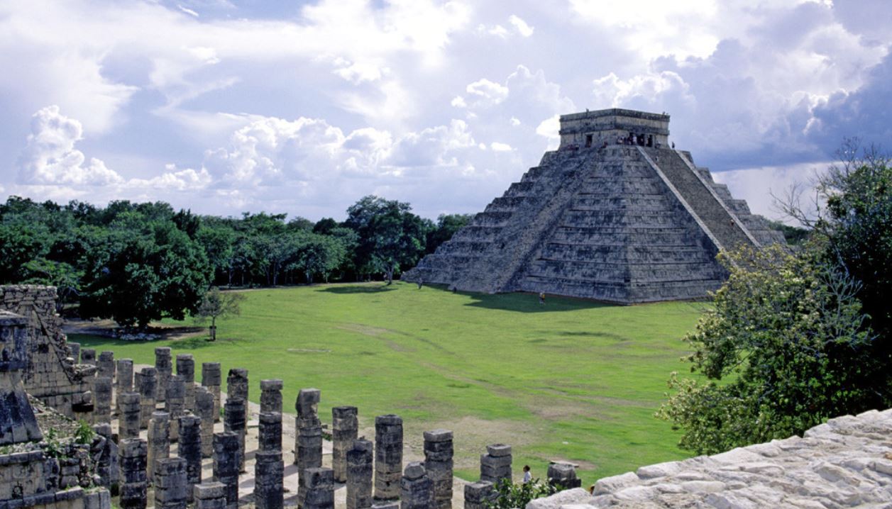 riviera maya itzan monumento historico viajes singles