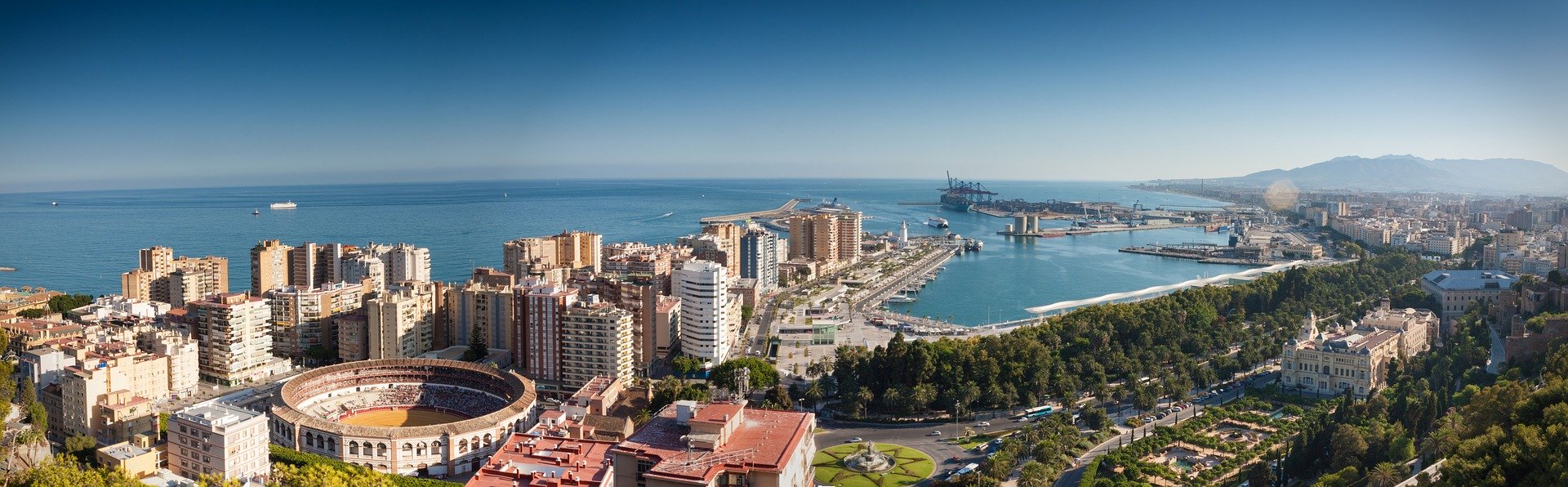 Viajes para viajeros singles y solteros a Malaga 