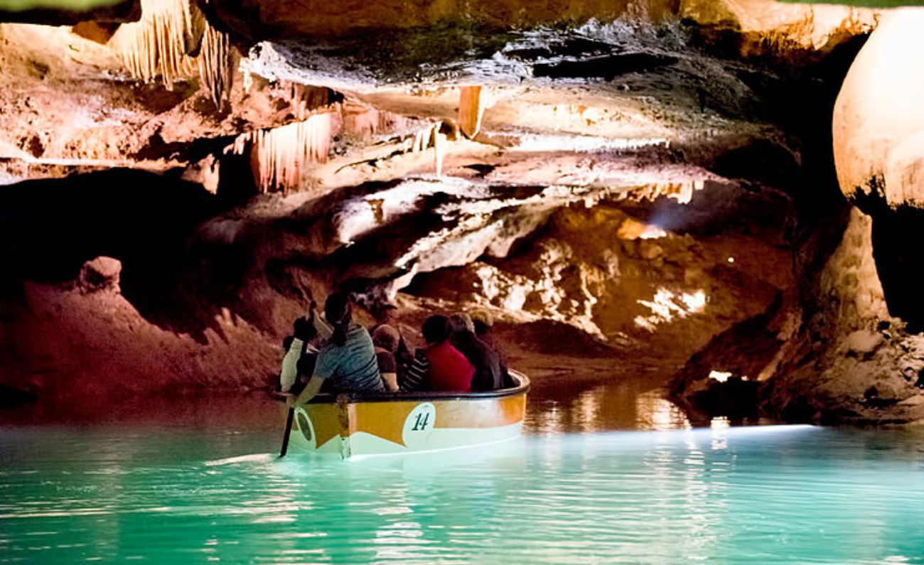 visita a Les Coves de Sant Josep Rio Navegable Vall de Uxó